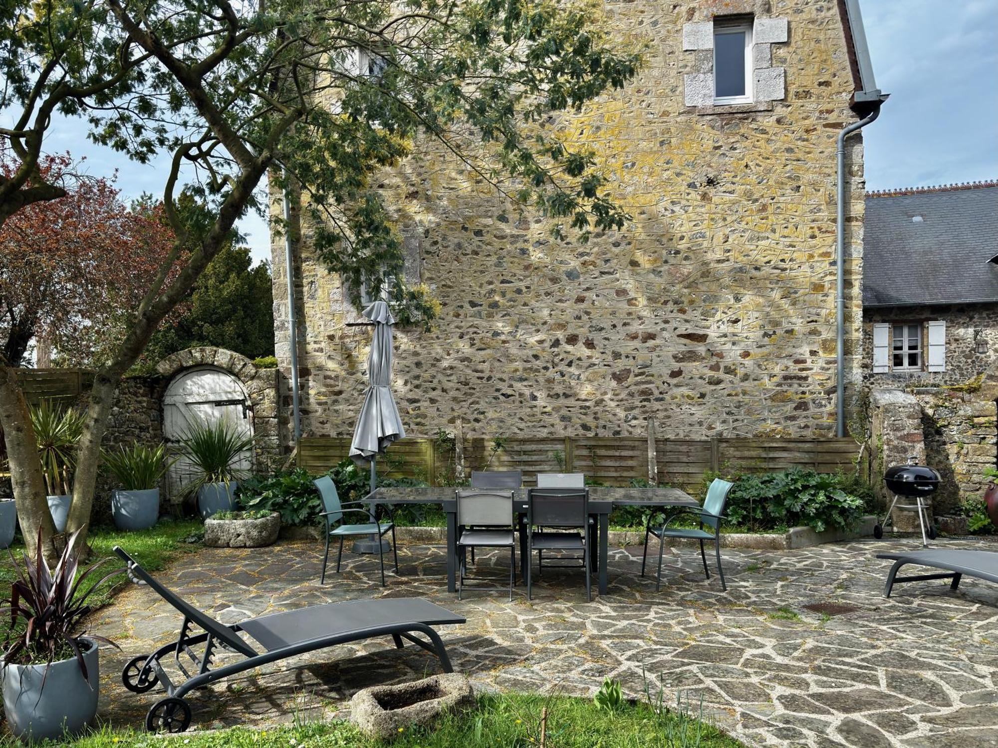 La Triolette, Maison Chaleureuse, Independante Et Refaite A Neuf Dans Le Vieux Coutainville, Tourisme Ou Teletravail Agon-Coutainville Buitenkant foto